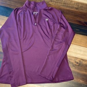 Ariattek ladies pullover.